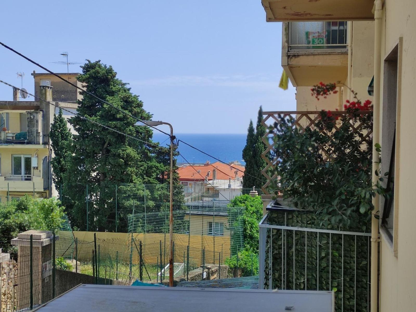 Indaco Apartment Sanremo Luaran gambar